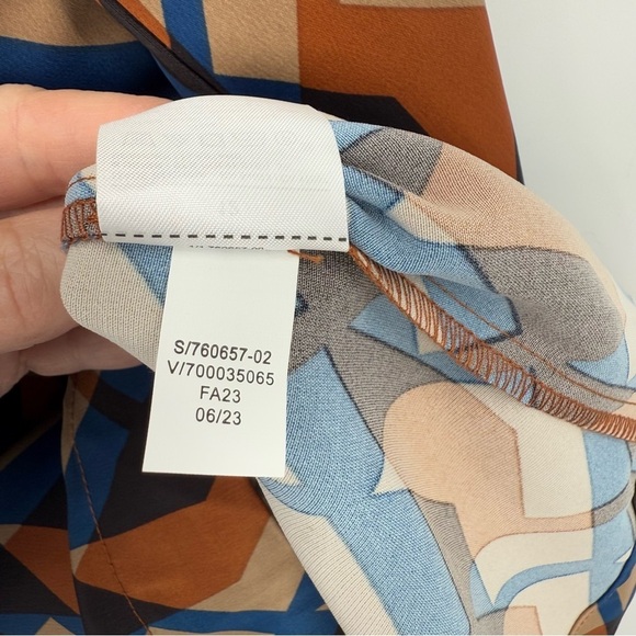 Banana Republic Satin Wrap Mini Dress in Orange Print Size 12 - Picture 11 of 14